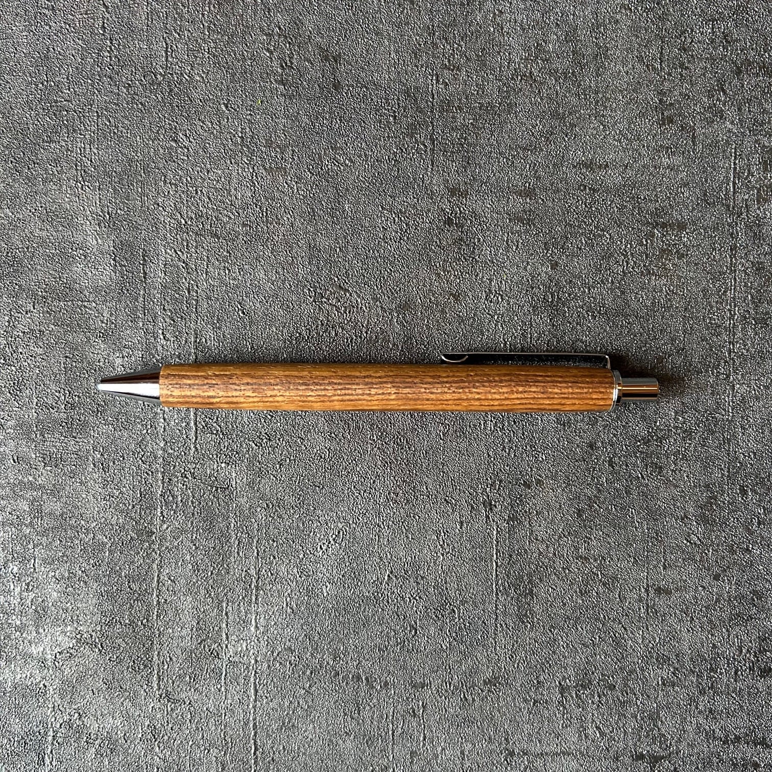 乾山焼 三代乾山 菊図 手付菓子器 木箱 陶芸 草花 鉢 時代【MA480】 乾山焼 三代乾山 菊図 手付菓子器 木箱 陶芸 草花 鉢 時代【MA480】