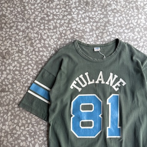 Champion / 70's football Tee  sizeXL