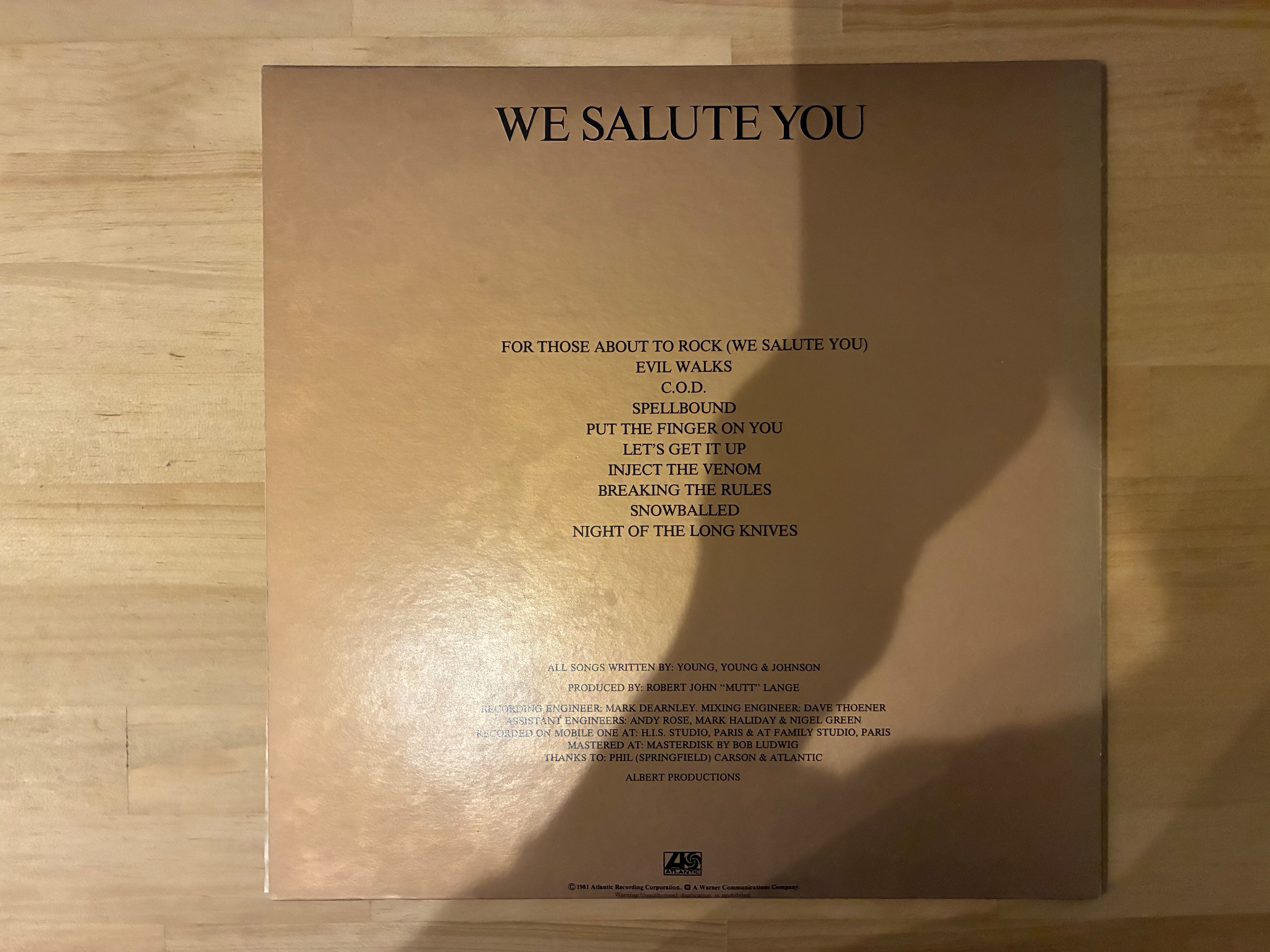 AC/DC / FOR THOSE ABOUT TO ROCK | sixteen records (シックス