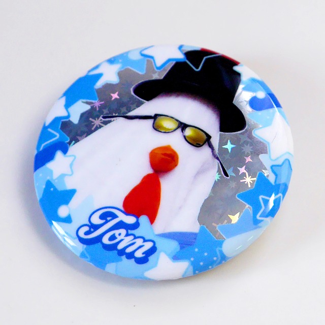 実写･長男トムの丸型缶バッジ（4.4cm）