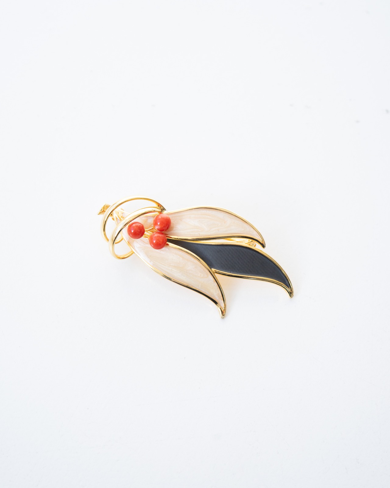 〈No Brand〉Coral Brooch