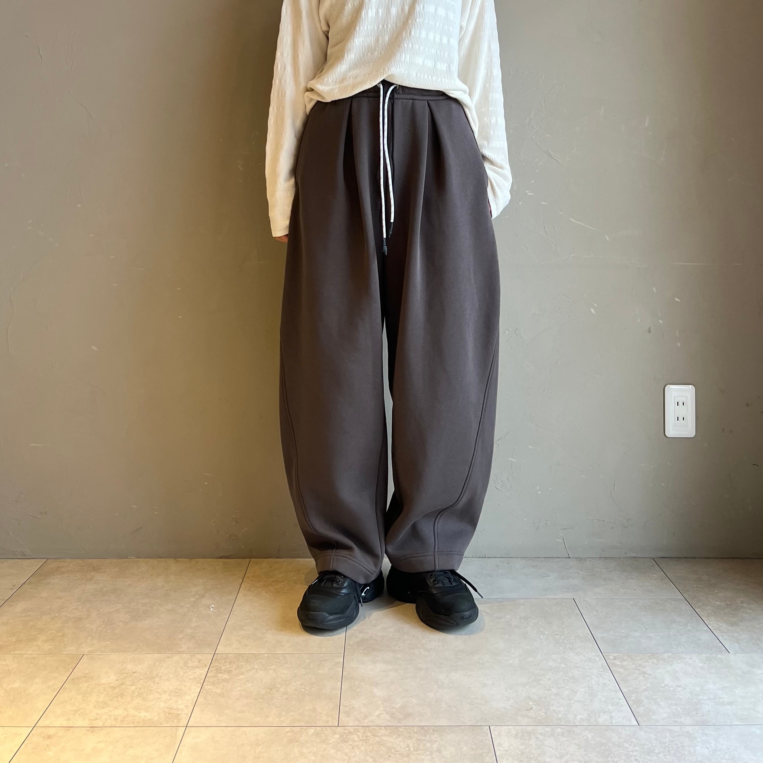 MIDVEIN 】カーブ裏起毛スウェットパンツ | valance 福井｜レディース