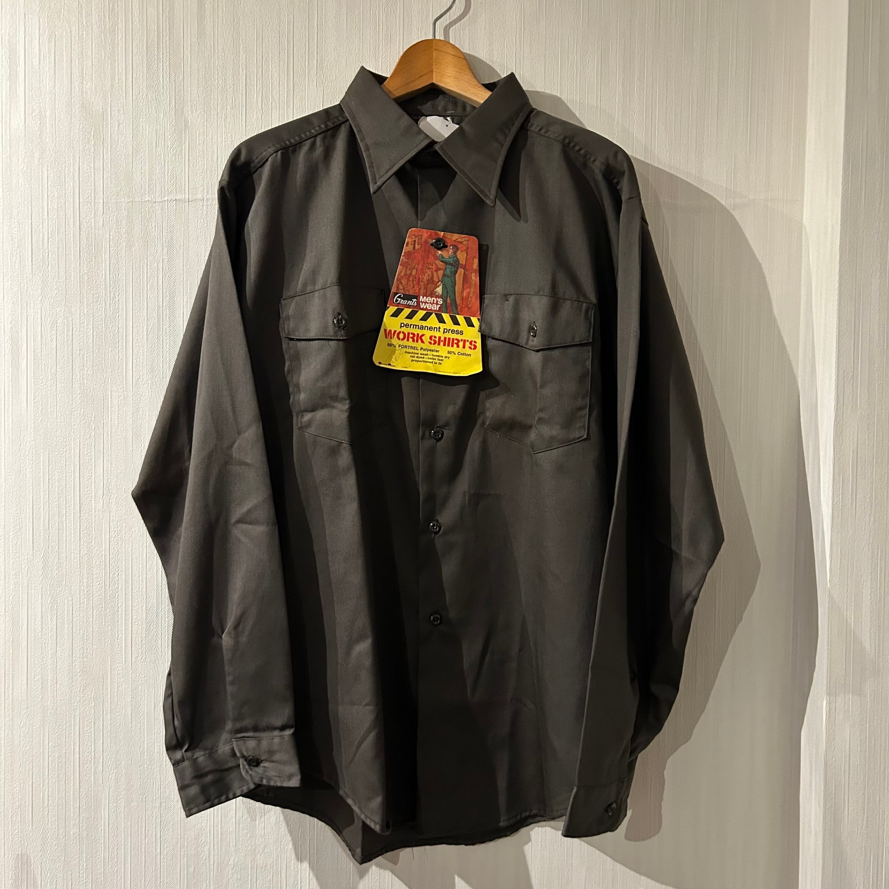 "DEAD STOCK" 1980s Grants Men's Wear work shirt “size17”