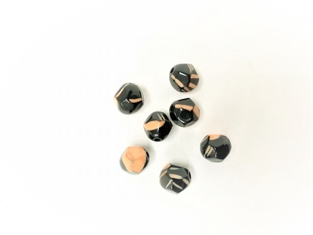 a - 5 マーブル(くろ×ベージュ) 8mm