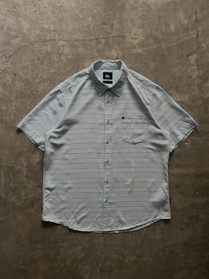 QUIKSILVER クイックシルバー ボーダー 半袖シャツ XL ライトブルー 水色