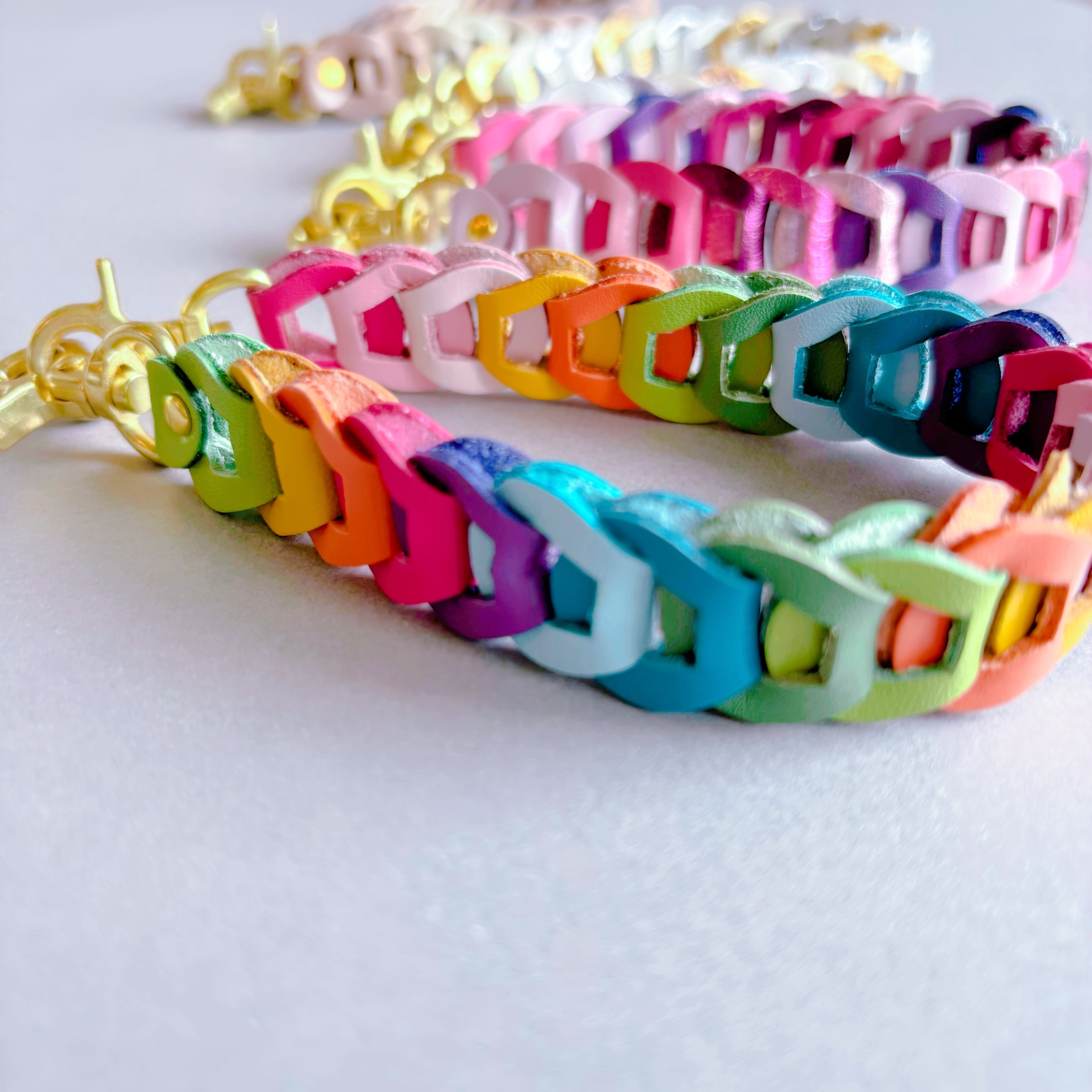 Leather chainスマホハンドストラップ(ミックスカラー) | Allamanda