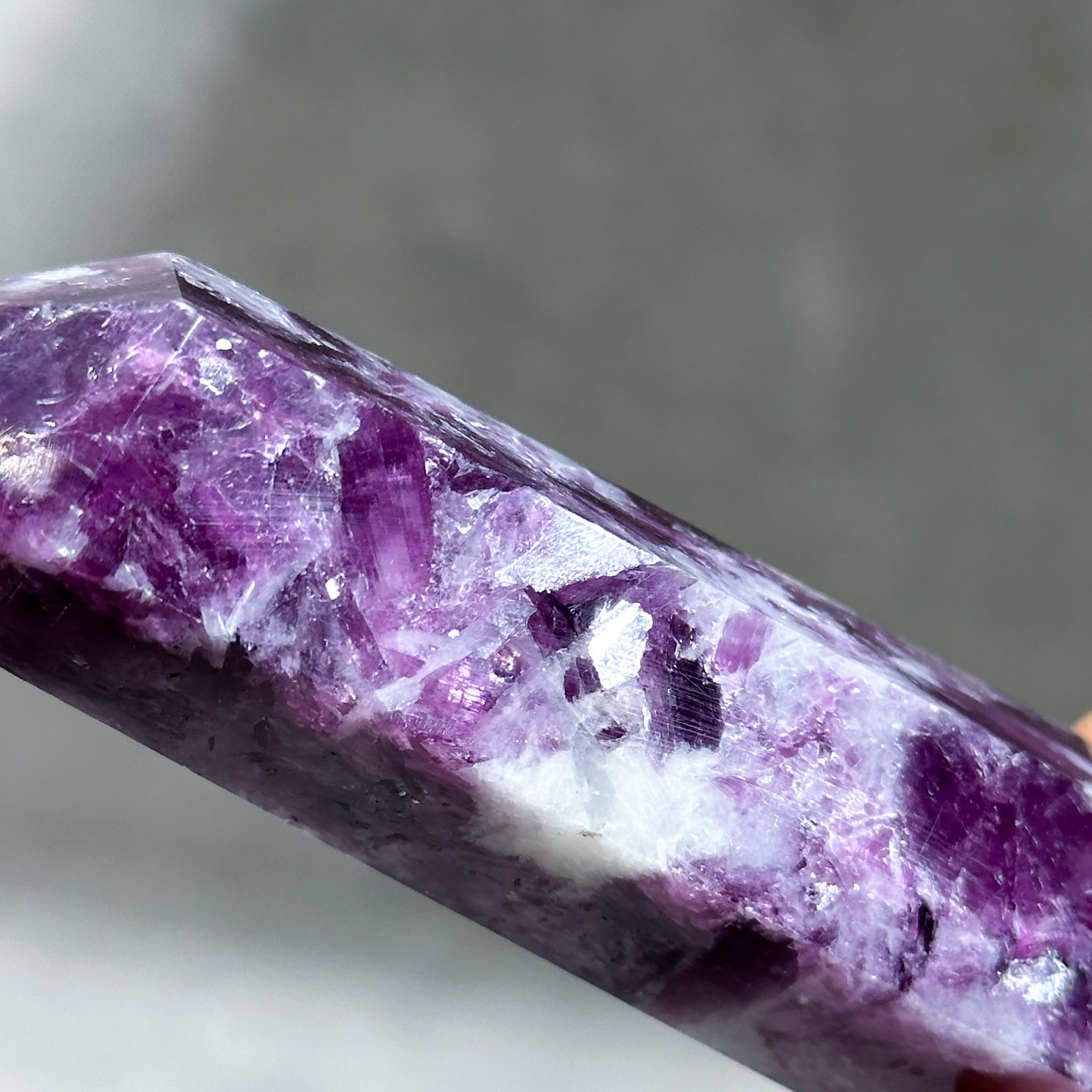 レピドライト タワー型15◇ Lepidolite ◇天然石・鉱物