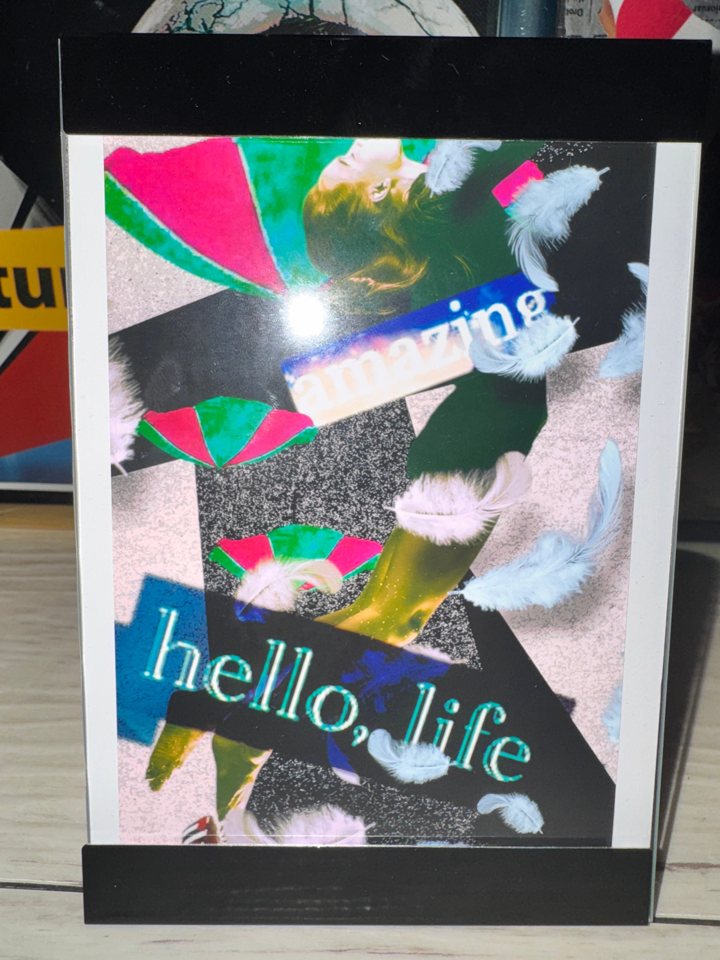 デジタルコラージュアート Hello My Life！ | PAY ID