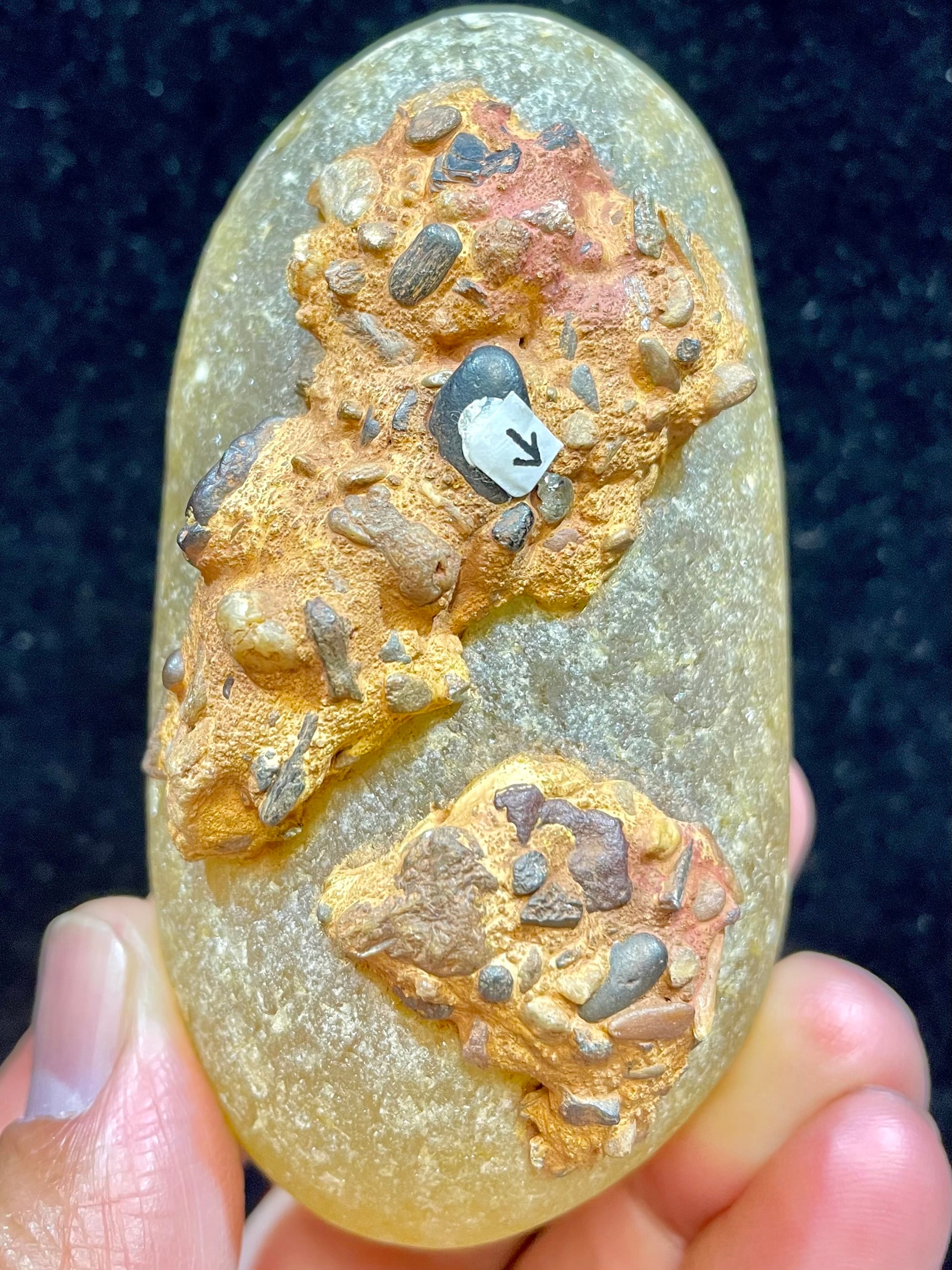 10) ダイヤモンド原石(蛍光) | レムリアの太陽