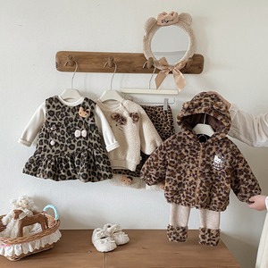 ベビー＆キッズ　春新作 女の子用 レオパード柄 コートORワンピースORパンツORトレーナー