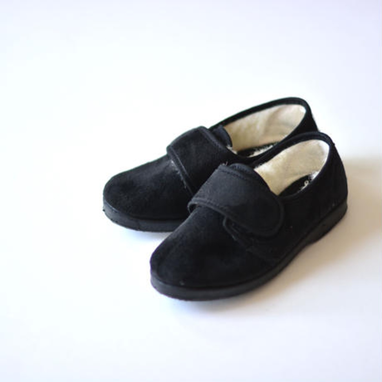 〈 La Cadena 〉BLUCHER VELCRO “ローカットスニーカー”  BLACK x BLACK SOLE  14~21cm