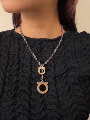 Salvatore Ferragamo/ vintage Gancini nacklace.(o)