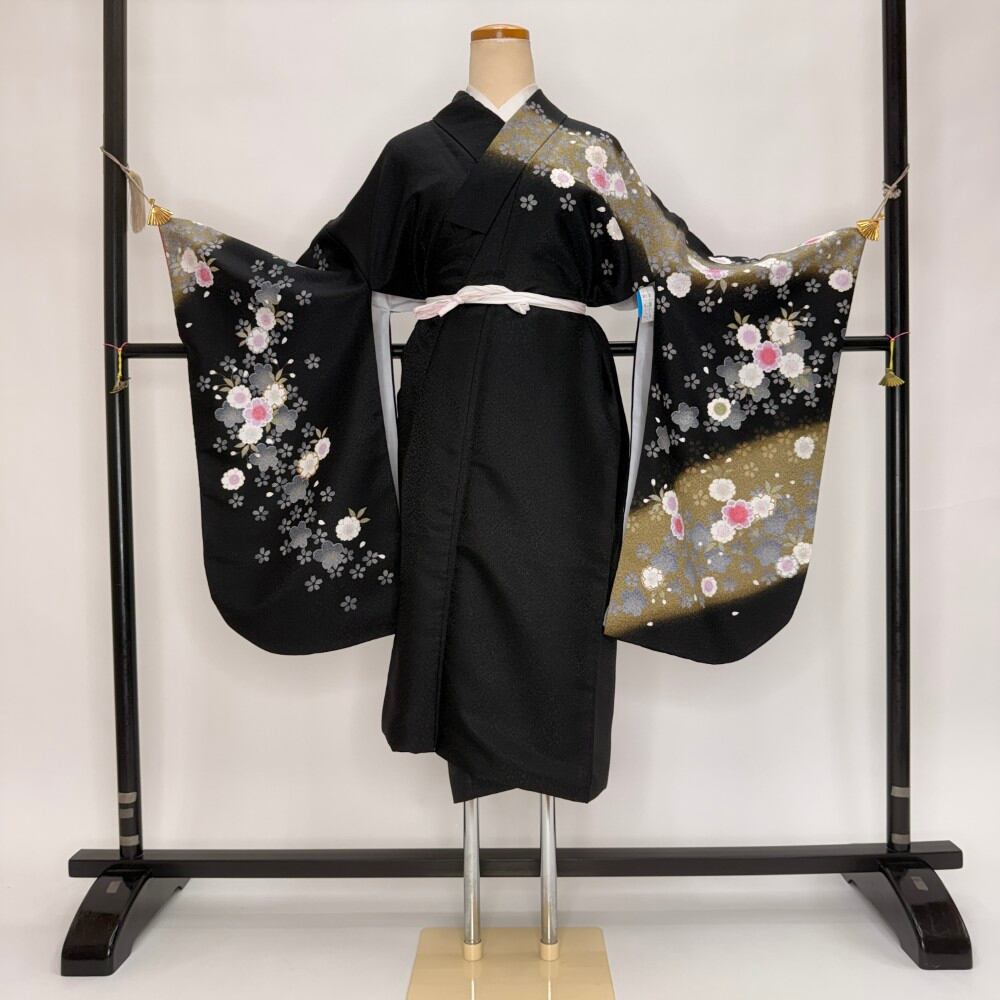 二尺袖 単品 卒業式着物 黒 裄68cm Lサイズ 袴用着物 化繊 中古 5805