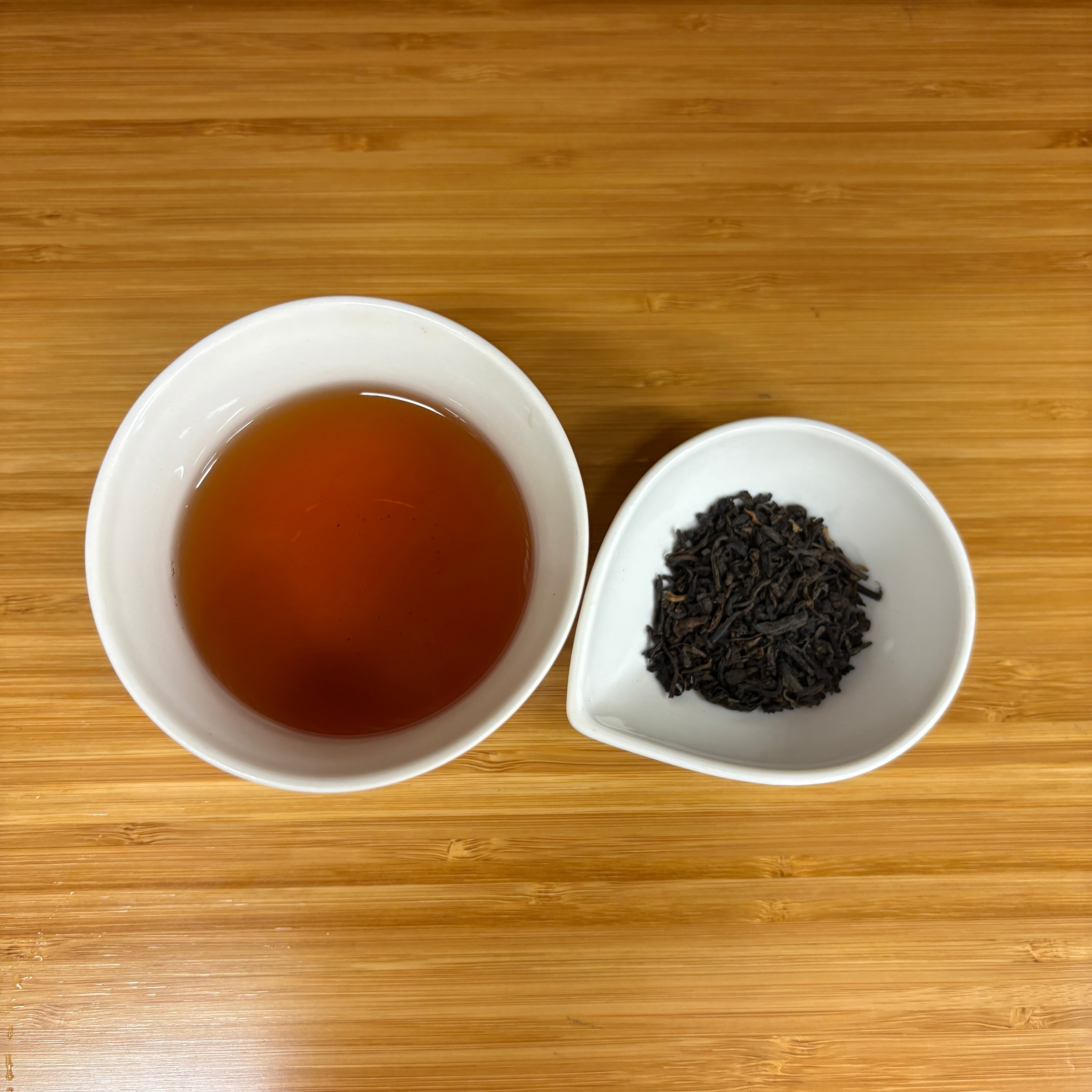 中国】雲南省 十年プーアル茶300g｜まろやかで飲みやすい | 泰和商事