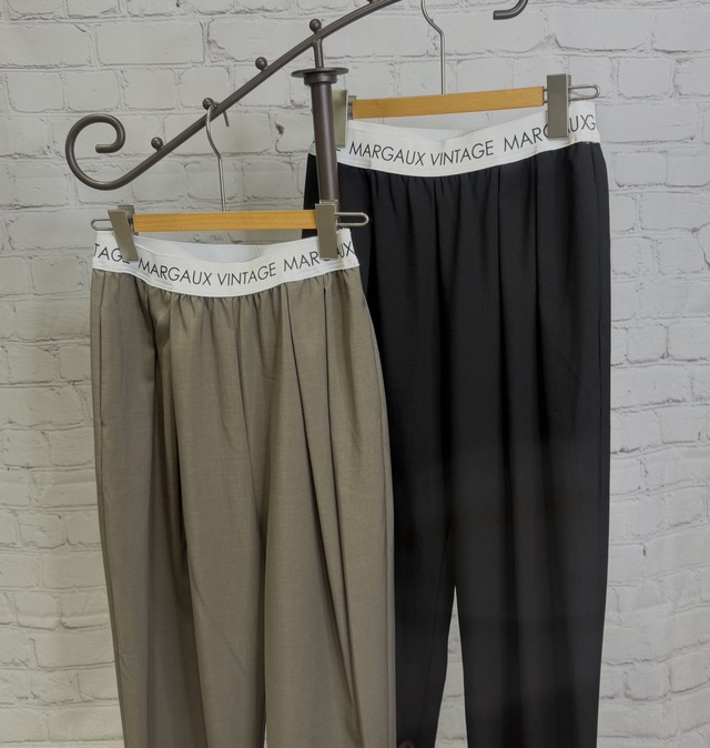 MARGAUX VINTAGE マルゴーヴィンテージ　ロゴウエストタックパンツ　PT-26089