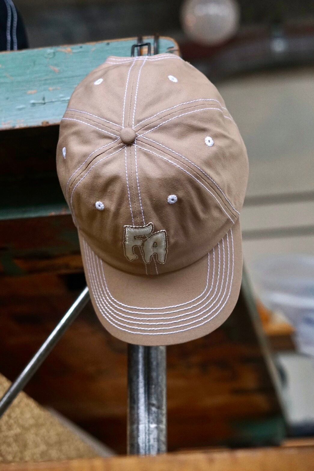 FUCKINGAWESOME / Seduction Contrast Stitch 6-Panel Hat ( Black