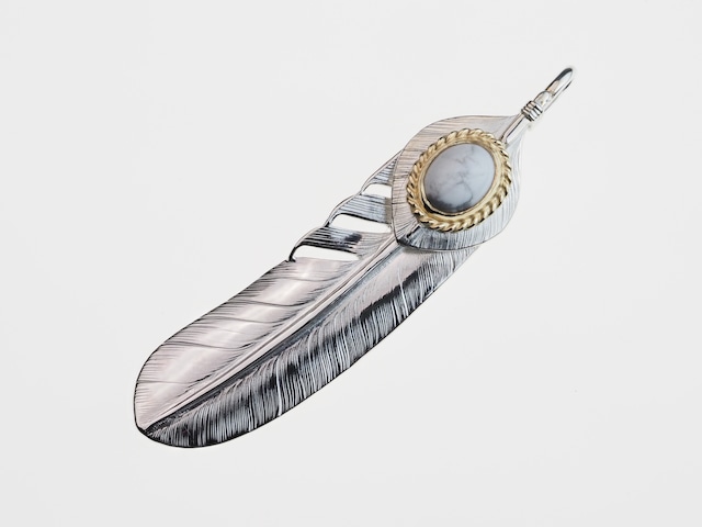 P-052 feather L （L）＋Heart feather＋K18 rope ( White Howlite)