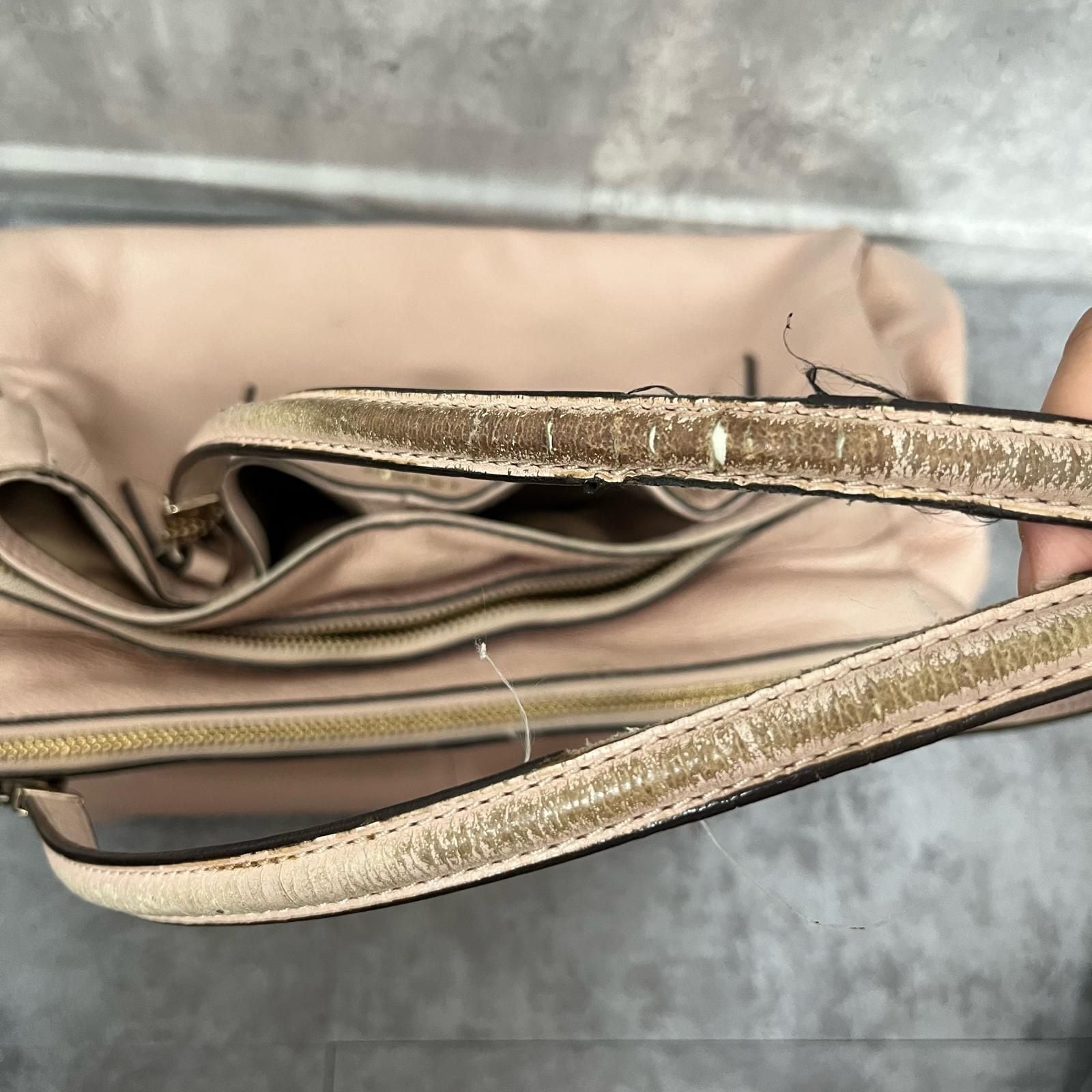 美品COACH コーチ 2way ショルダーバッグ シグネチャー チャーム付 美 