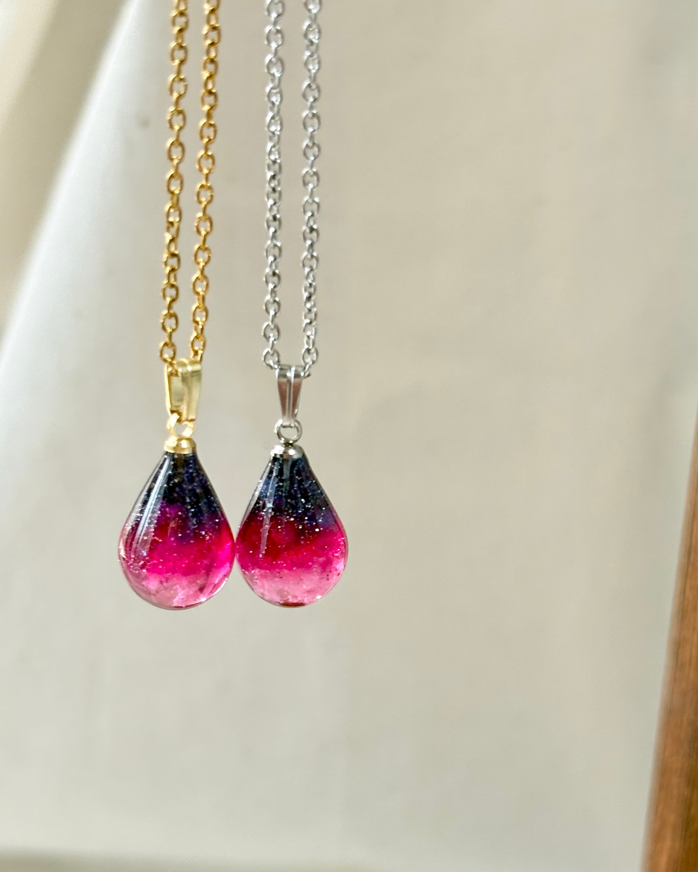 マジックアワーの雫<雫のみNecklace>