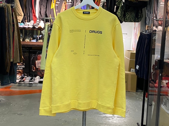 RAF SIMONS DRUGS REGULAR ROUND OVERSIZED CREWNECK SWEAT YELLOW MEDIUM 4992