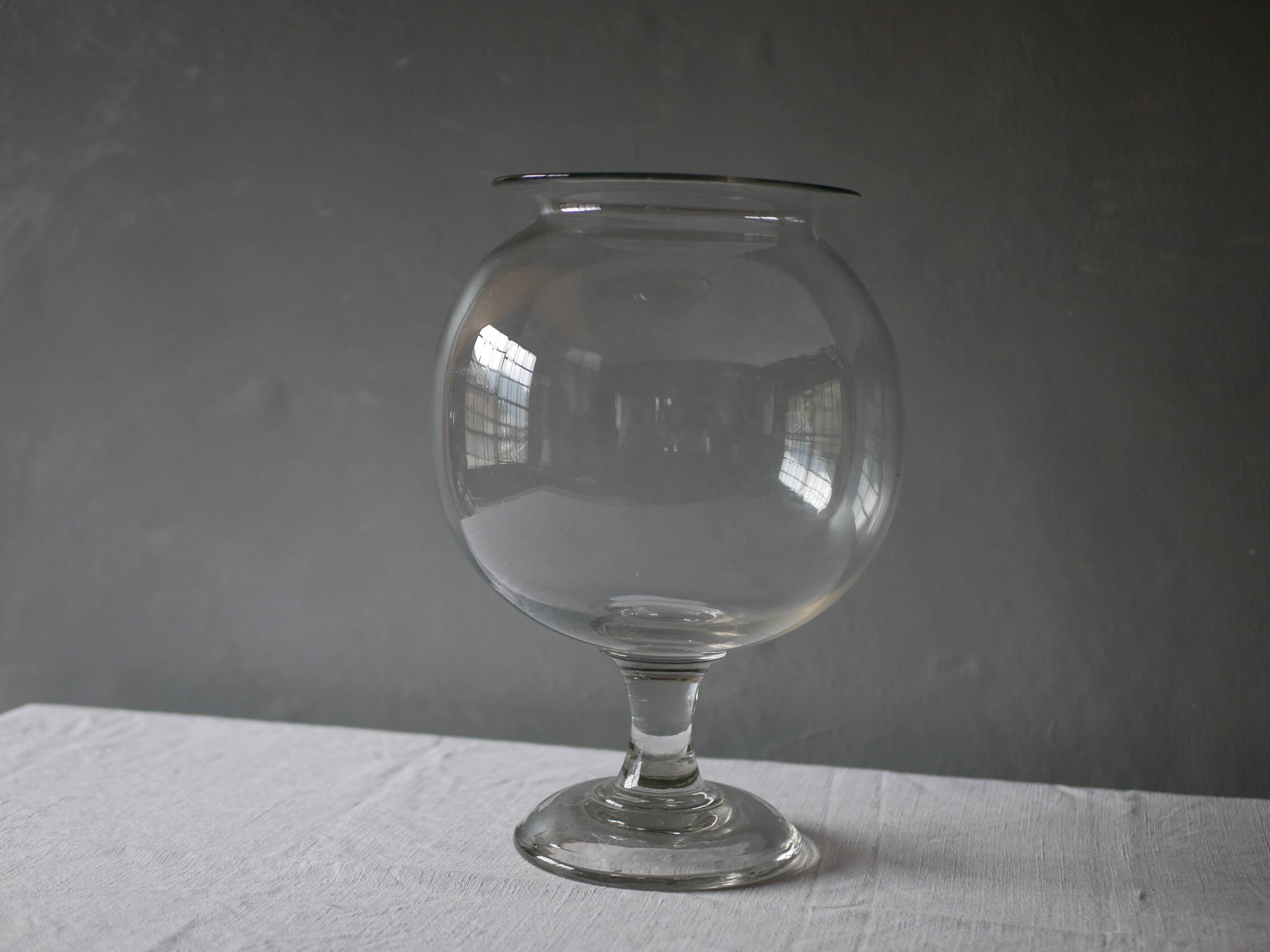 大きな吹きガラスのリーチポット フランスアンティーク ブロカント