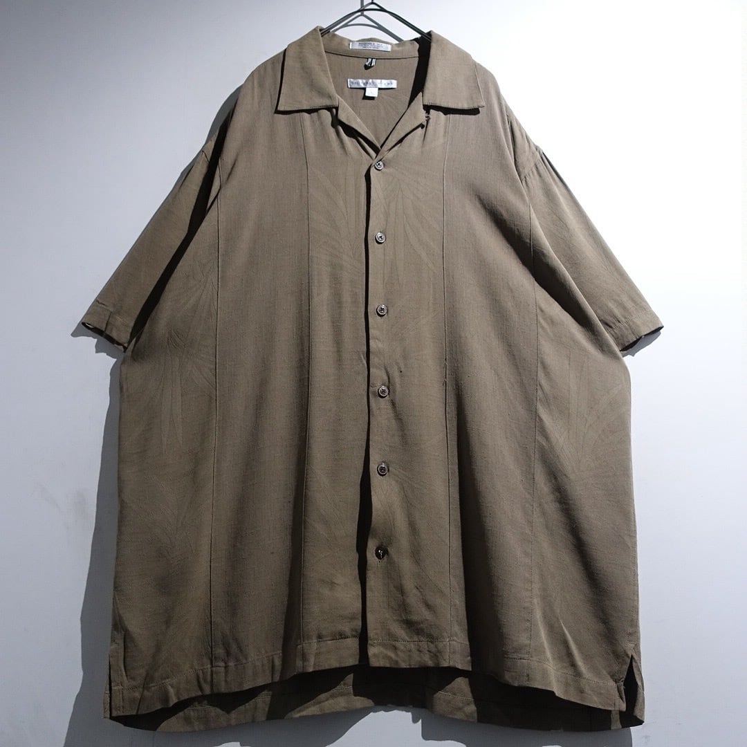 "GEOFFREY BEENE" Beige Pattern Open Collar S/S Shirt