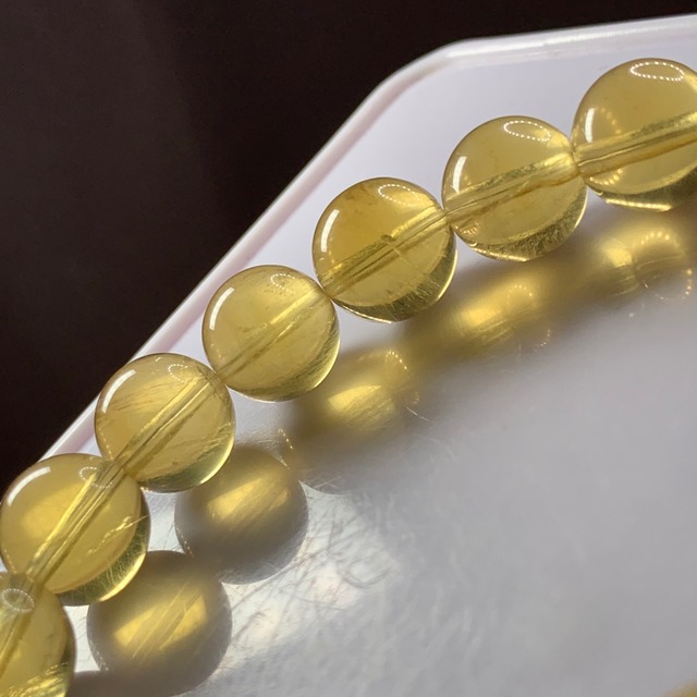 A3.透明度抜群♪ゴールデンフローライトブレスレット