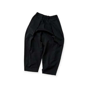 WIDE TUCK EASY TROUSERS/BLACK【結-yui-】