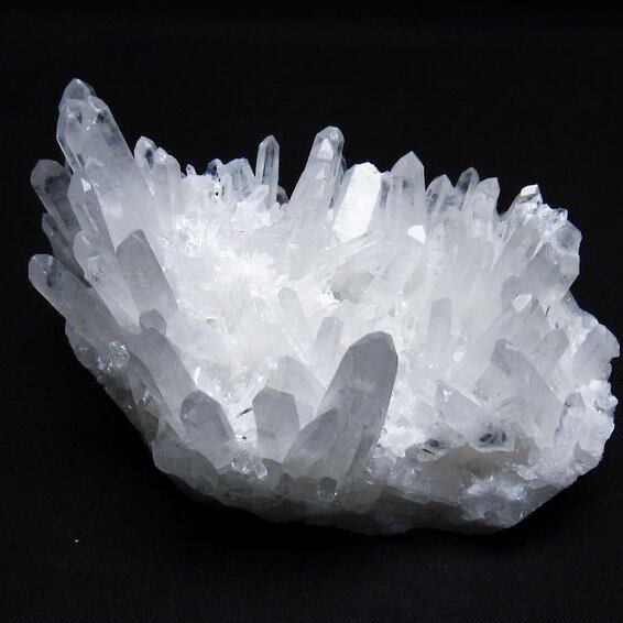 水晶 クラスター 四川省産 水晶 原石 一点物   182-6405