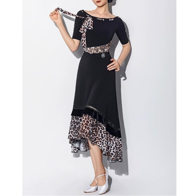 オフショルダー パターンプリント シアー トップス 2col　D00518