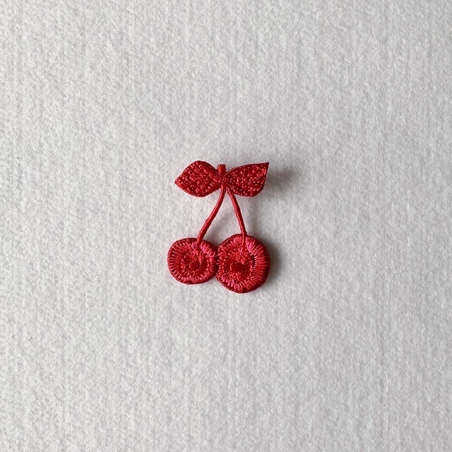 刺繍ブローチga.la（br-129）4色
