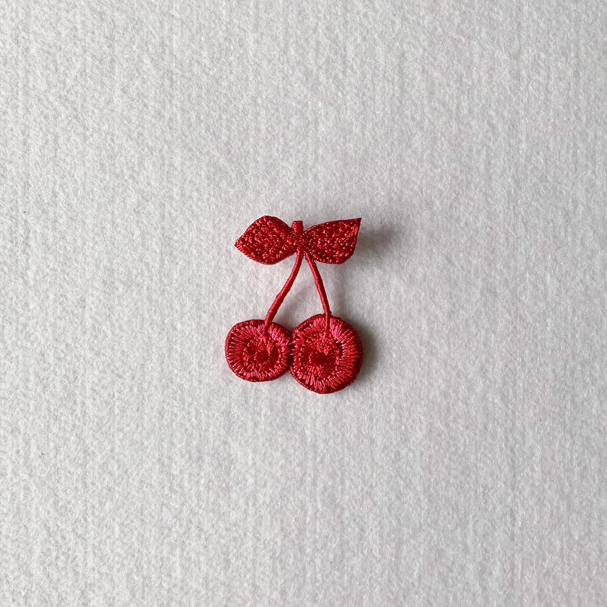 刺繍ブローチga.la（br-129）4色