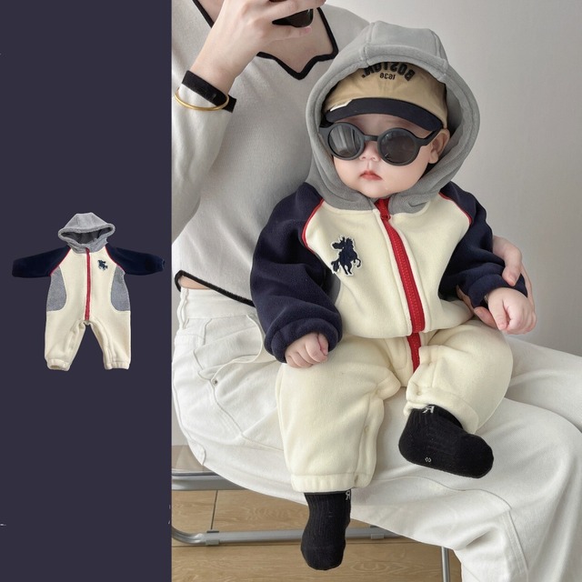 ベビー  冬新作 フード 付き  リバーシブル 裏起毛 アウター お出かけ