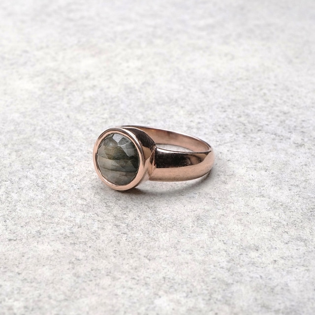 SINGLE STONE NON-ADJUSTABLE RING 040