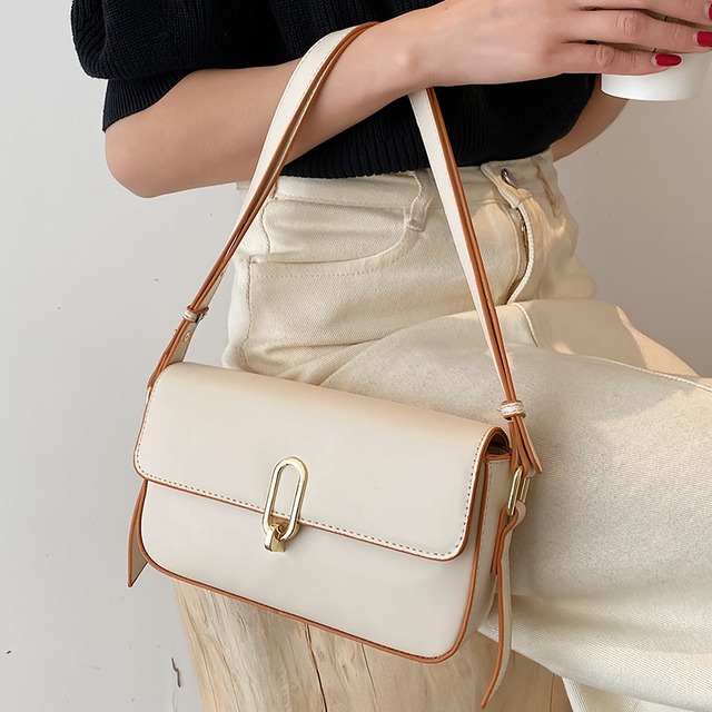 スタイルレッド メッセンジャーバッグ Tiancai_Wing_Bag91806213427