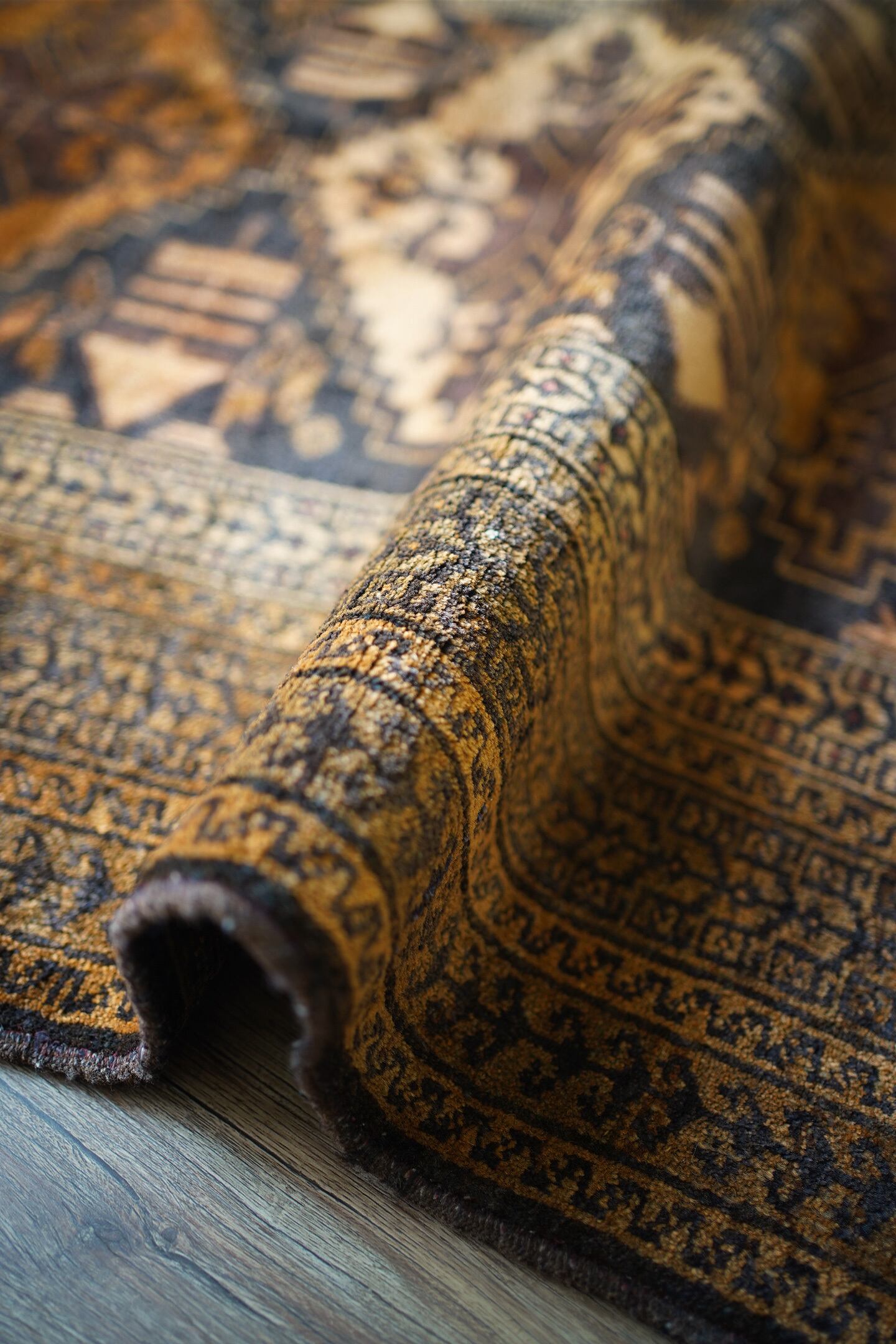 606】Vintage Afghan Baluch rug 1960's | ヴィンテージラグ専門店