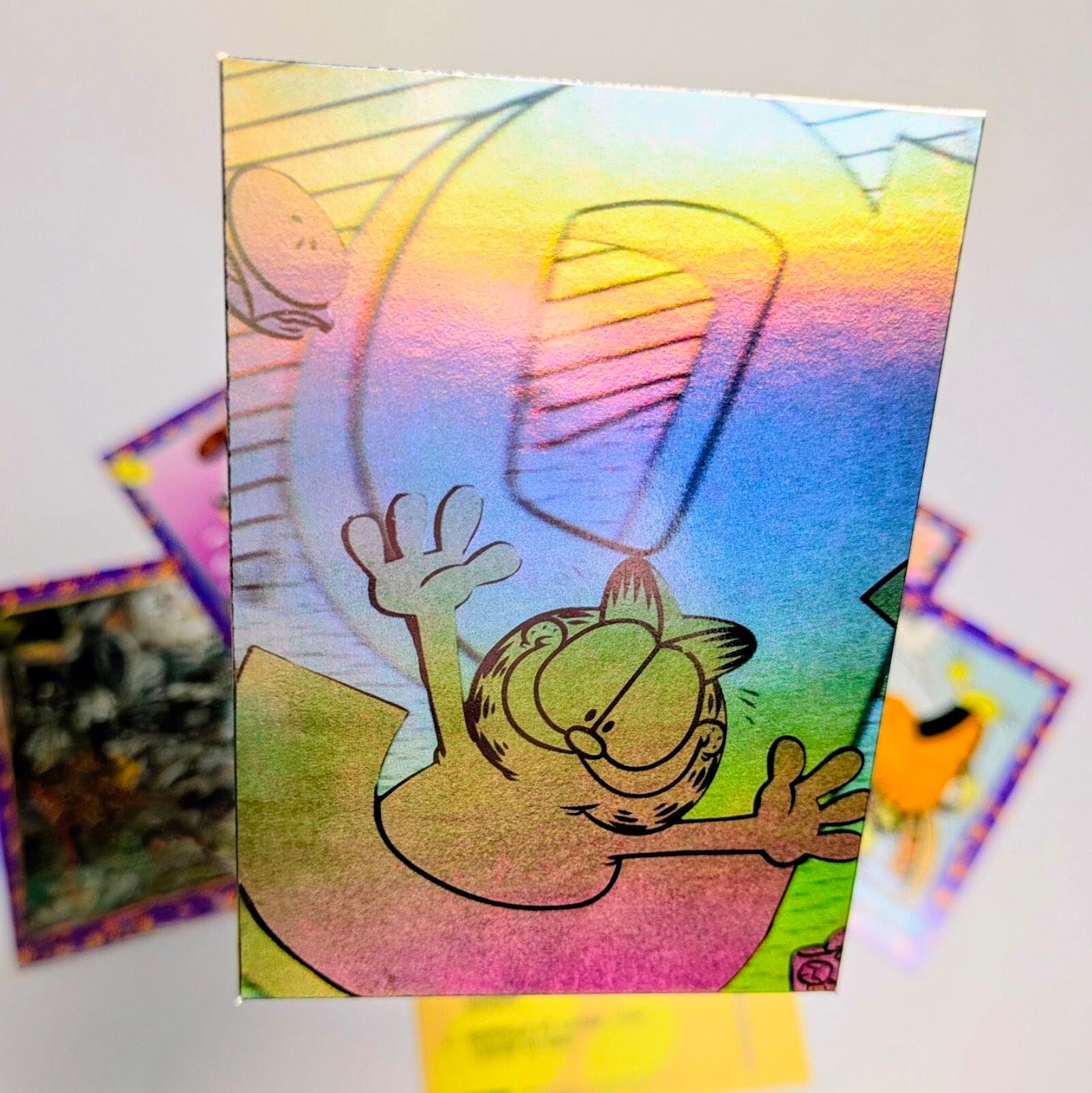 ☆送料無料!☆ VINTAGE 1992【 Garfield( ガーフィールド ) 】 PREMIER EDITION トレーディングカード 単品 (1個=8 STICKER+1 TATTOOシール入)〚アメリカン雑貨 アメトイ〛