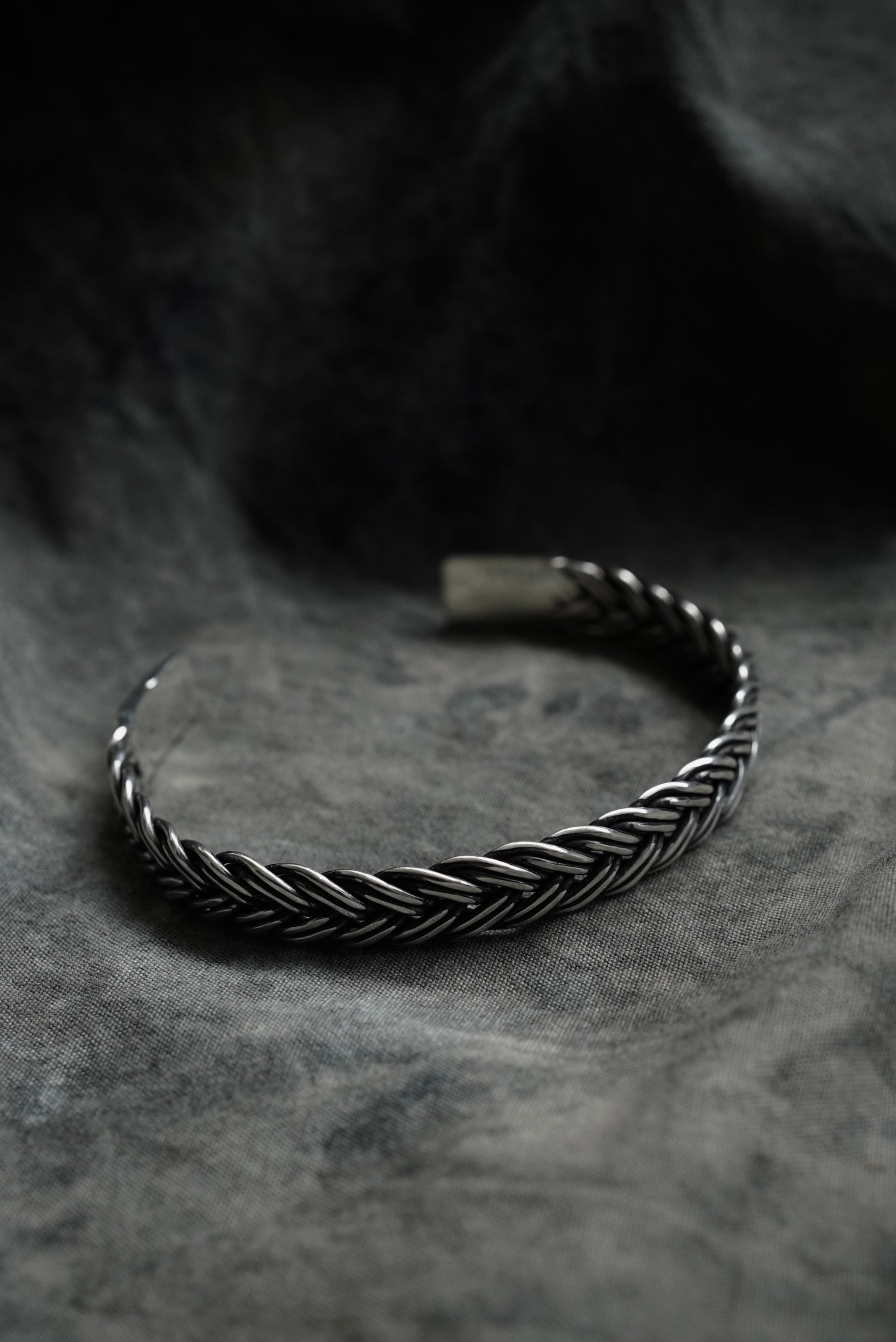 受注生産】Hand Made Silver / Braid Bangle | C O L I N A
