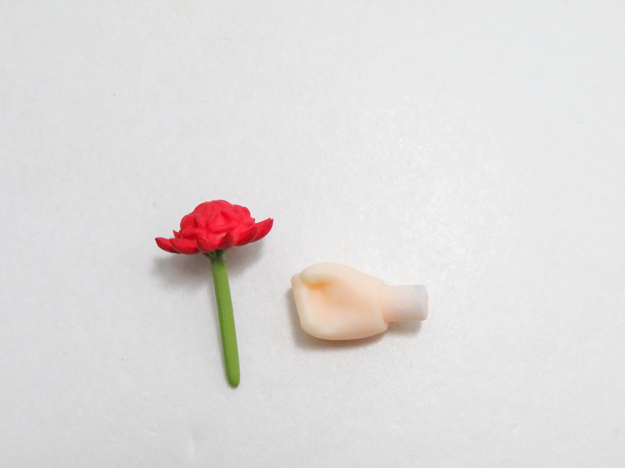 【1672】 ヴラディレーナ・ミリーゼ 小物パーツ リコリスの花 ねんどろいど