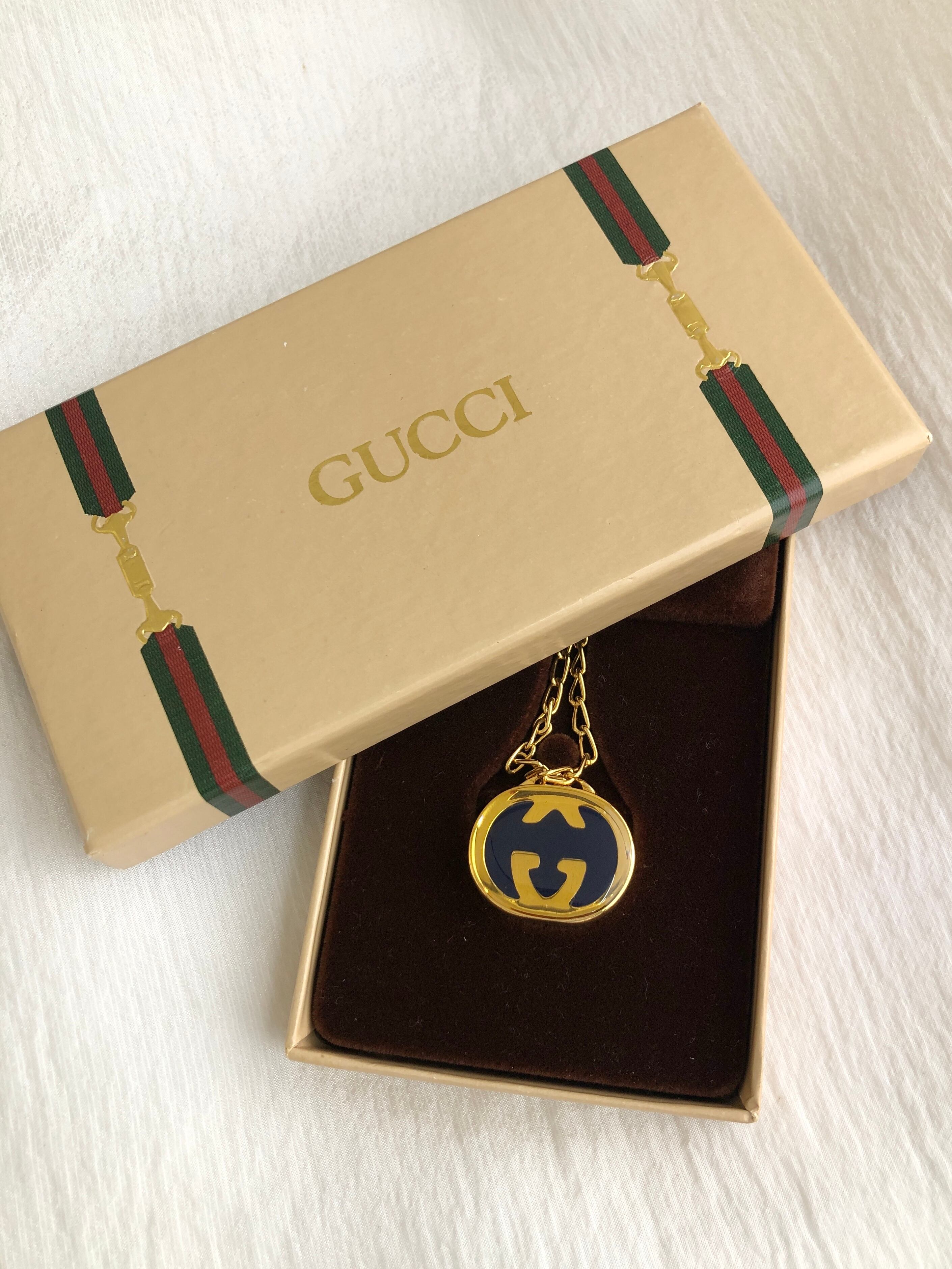 GUCCI グッチ ネックレス ゴールド GGモチーフ ロケットペンダント 