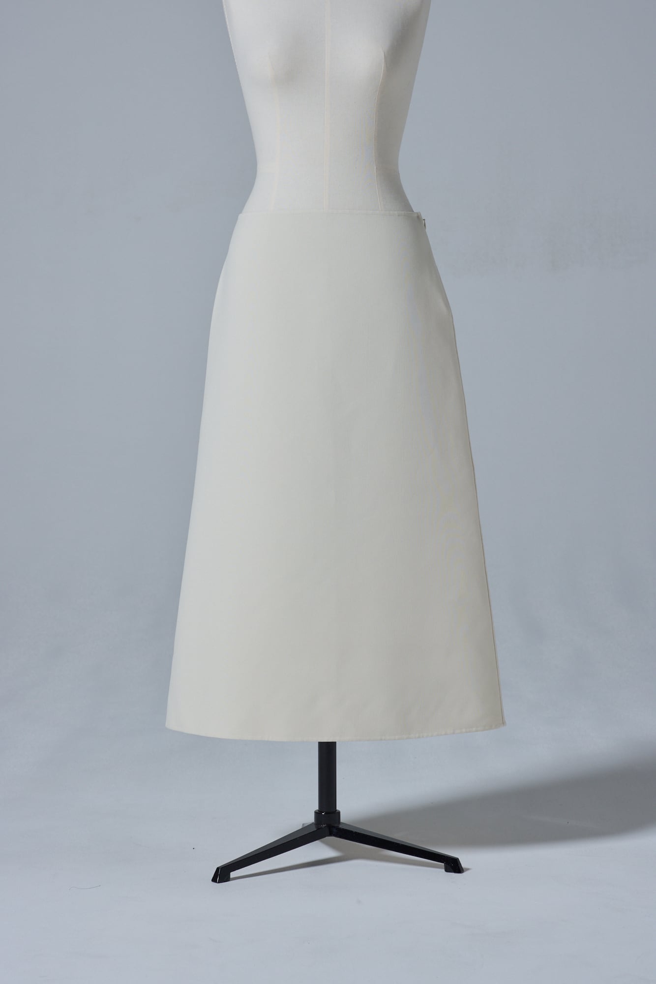 REVERSIBLE SEMI-FLARED SKIRT 26SS11