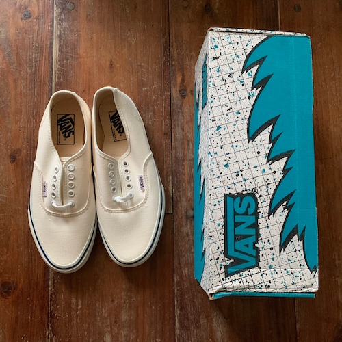 Vintage Vans “Style 44 Authentic” White Canvas