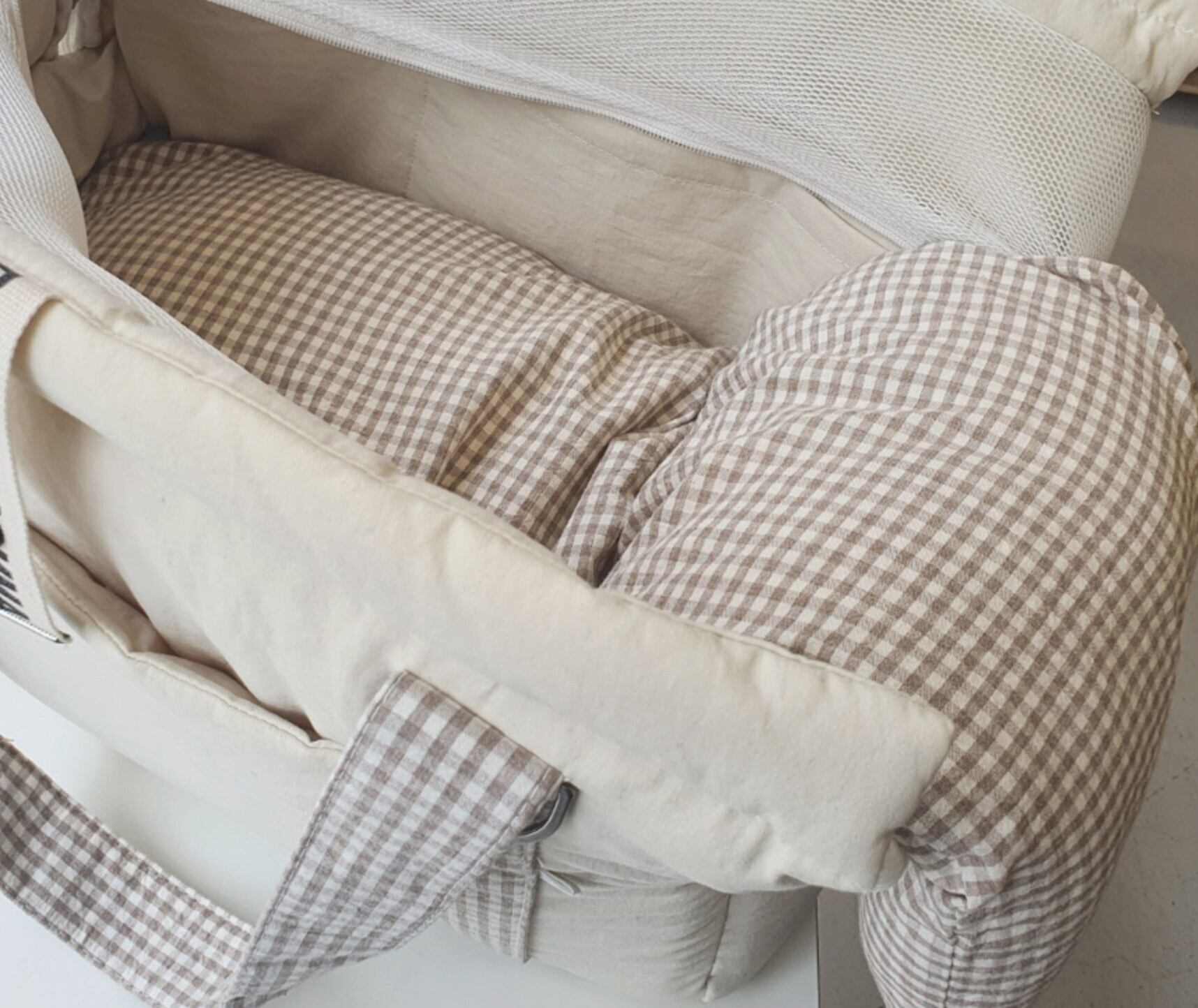 予約【DOUBLE COMMA】THECOM BAG (Ivory) | haneulpet