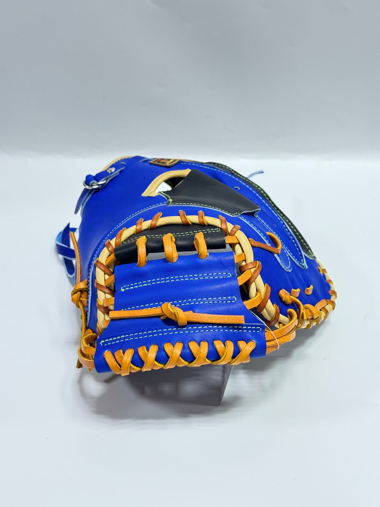 ZETT PROSTATUSｰゼットプロステイタス　michii supreme order 硬式グローブ　ゼットミチイオリジナルグラブ　右投げ用　242型　小林モデル　ナイトブラック/ロイヤルブルー×オークブラウン・画像4