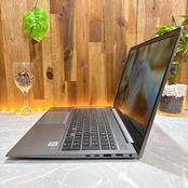 美品/HP ZBook Firefly 15 G7/最高峰i7第10世代/メモリ16GB/SSD512GB/人気ノートパソコン