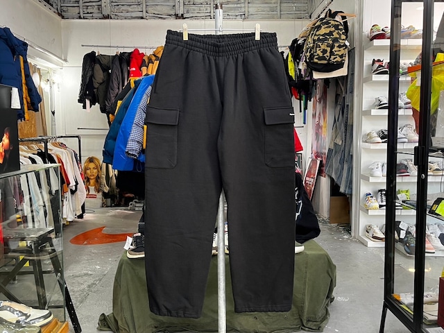 Supreme SMALL BOX CARGO SWEATPANT BLACK MEDIUM 22814