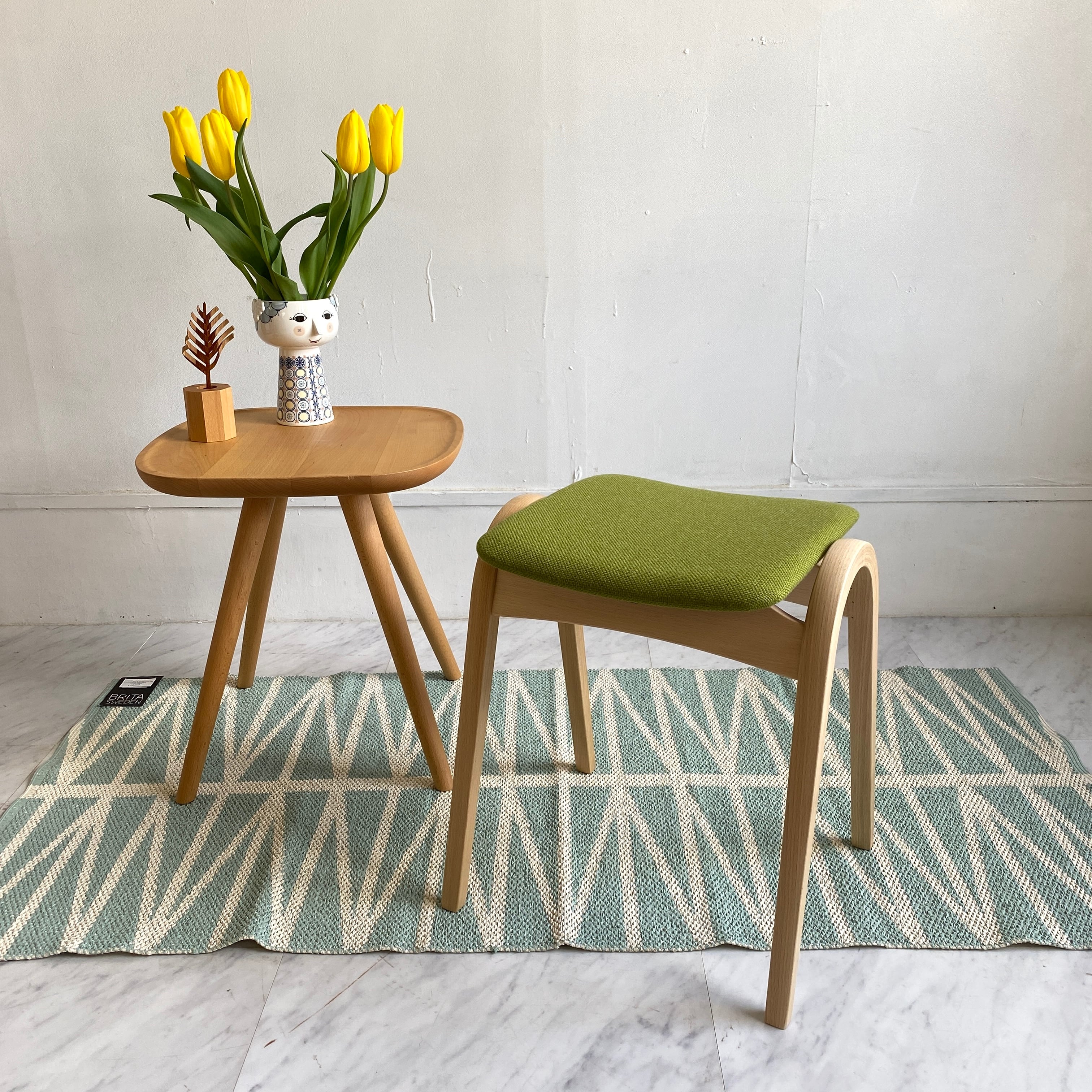 秋田木工 AKIMOKU スタッキングスツール 剣持勇 NO.202 ブナ材 ナチュラル色 座面/布地グリーン(A-20) 曲木家具