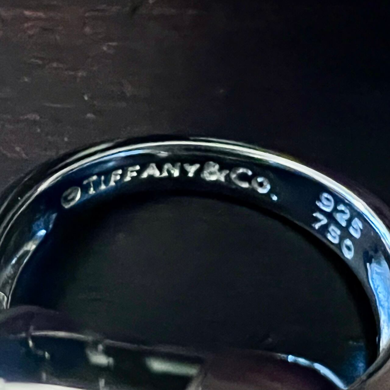 Tiffany & Co. 専用 VINTAGE TIFFANY & CO. Black Onyx 18K Gold Rope Cushion Ring