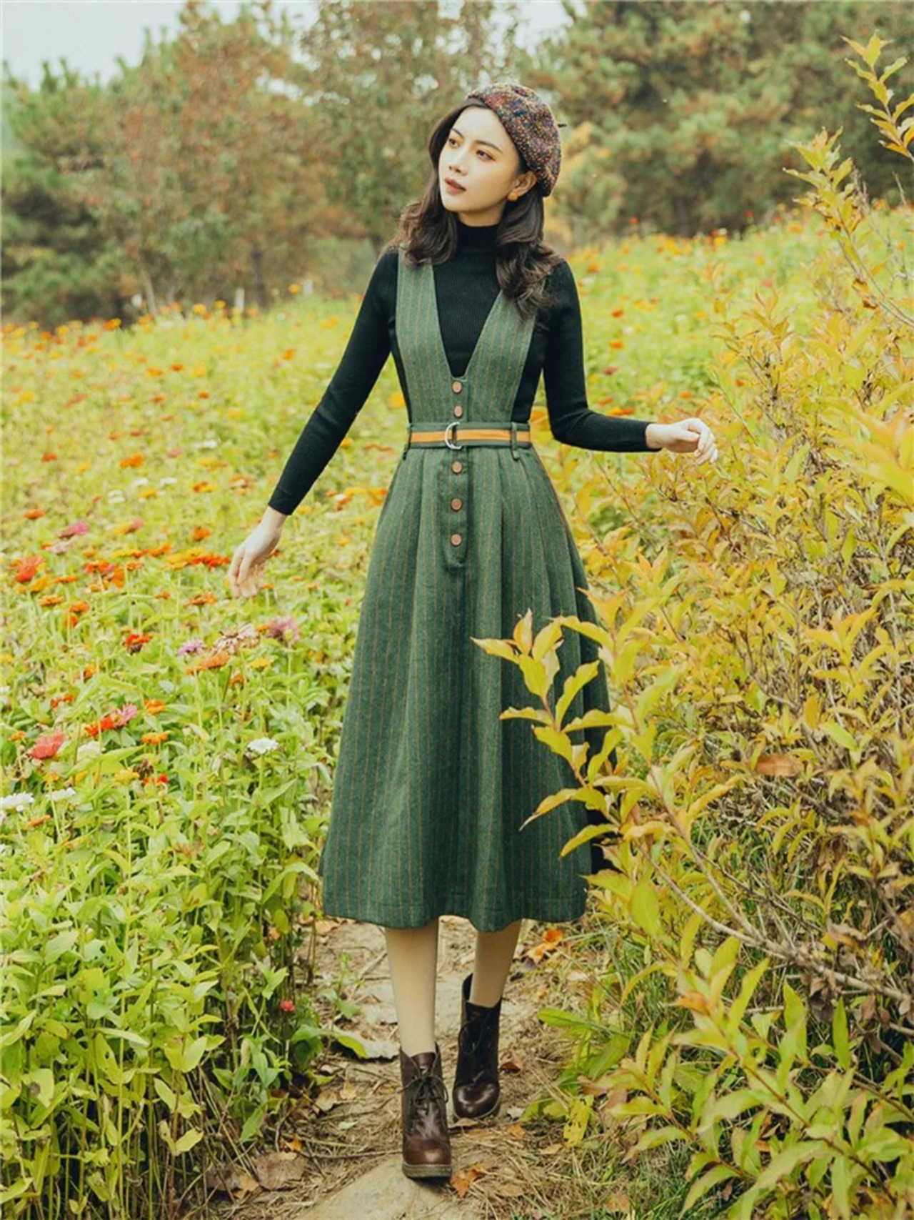 【0228】Elegant Black Green Long Sleeve 2 Piece Set
