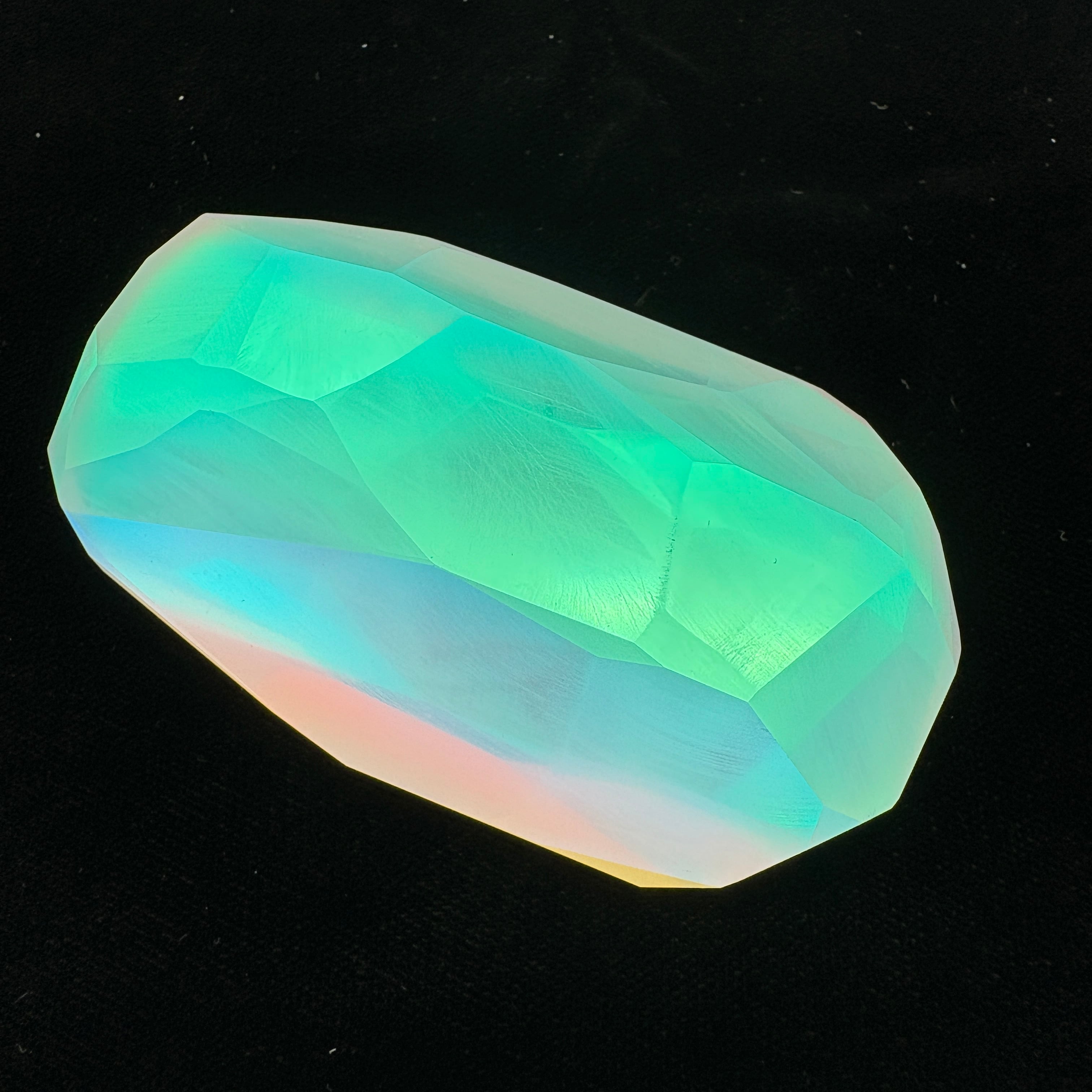 ガラスアクセサリー モナジー工房